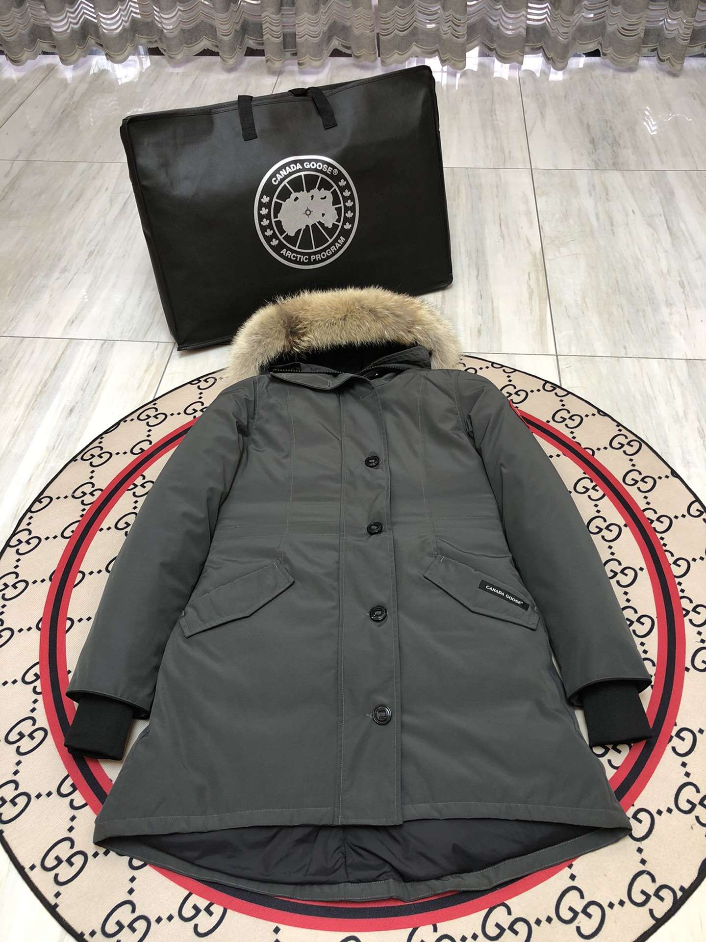 Winter Down Jacket-Canada Goose