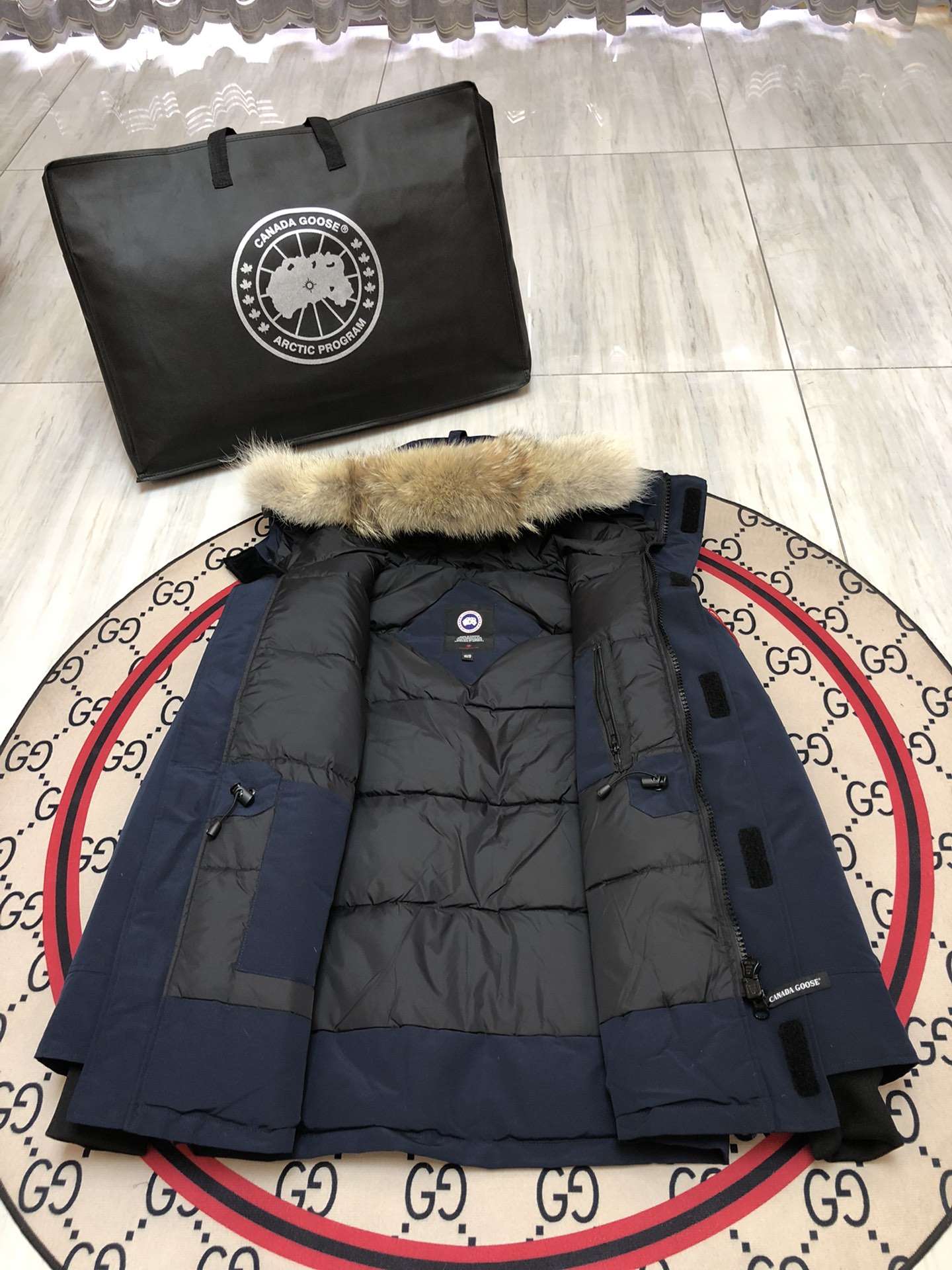 Winter Down Jacket-Canada Goose