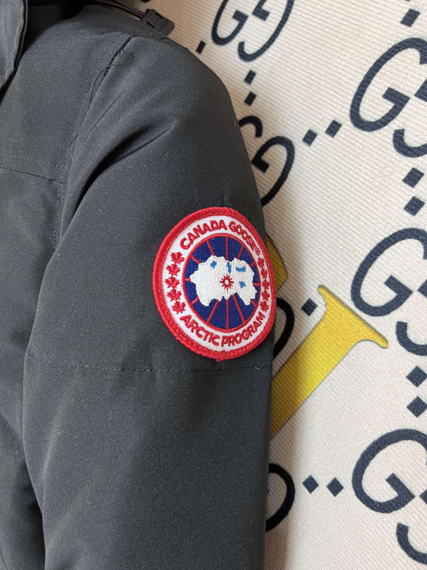 Winter Down Jacket-Canada Goose