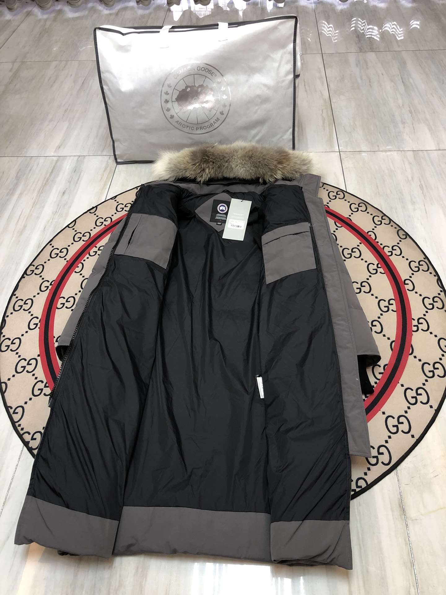 Winter Down Jacket-Canada Goose