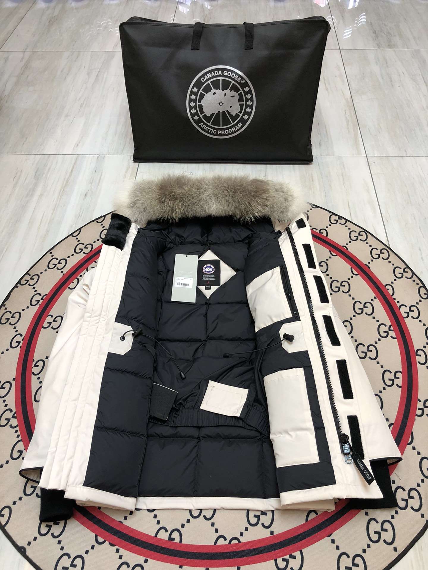 Winter Down Jacket-Canada Goose