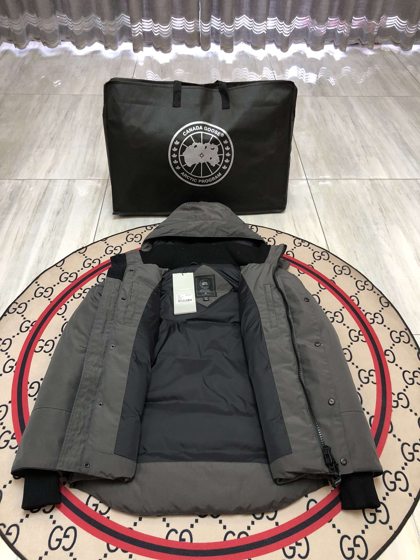 Winter Down Jacket-Canada Goose
