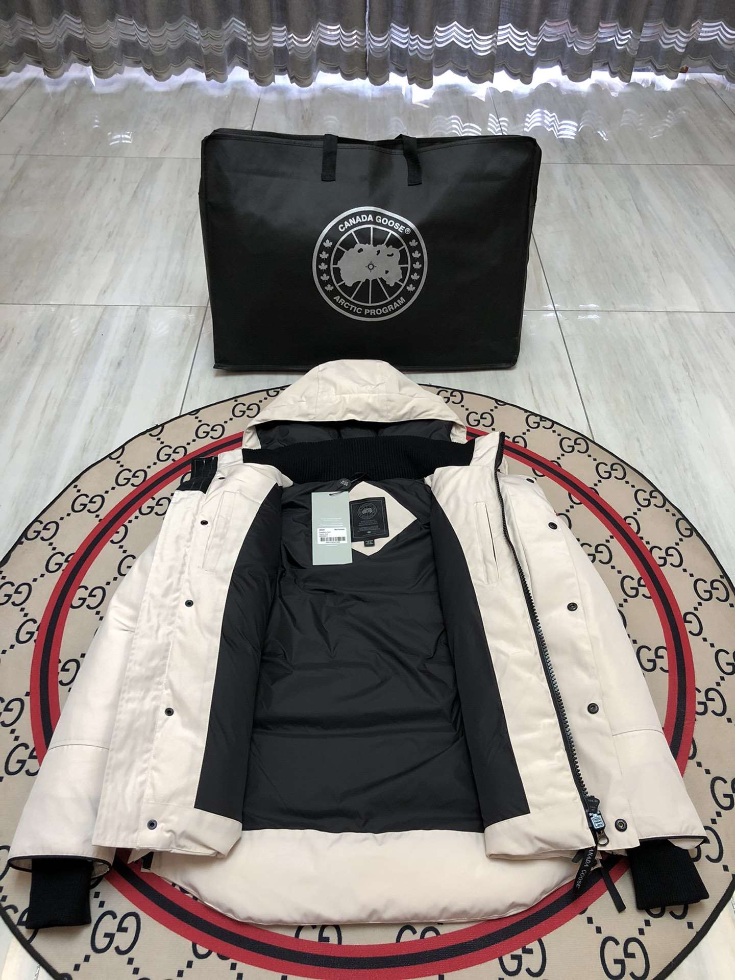 Winter Down Jacket-Canada Goose