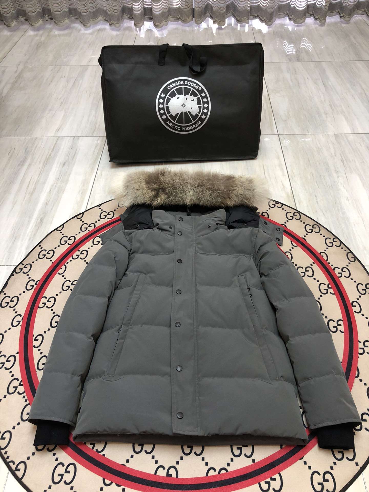 Winter Down Jacket-Canada Goose