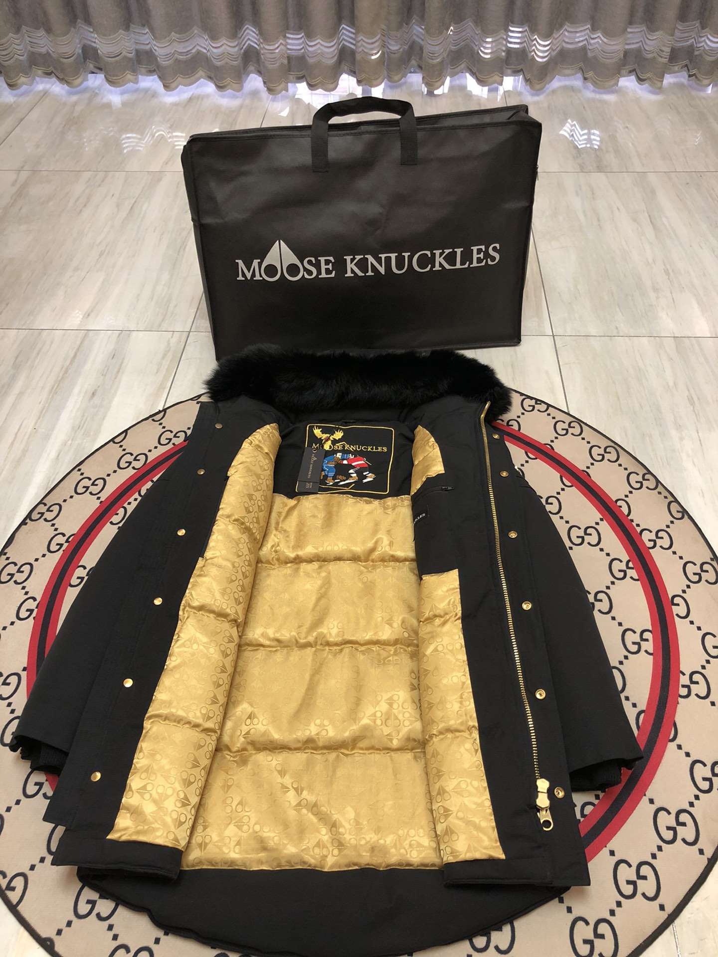 Winter Down Jacket-MooseKnuckles