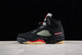 AIR JORDAN 5 RETRO GORE TEX OFF-NOIR/FIRE RED/BLACK/MUSLIN]-[MAN:40-47.5]