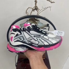 Balenciaga Runner 7.0