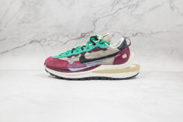 DD3035-200-SACAI X VAPORWAFFLE SP STRING/BLACK/VILLAIN RED/NEPTUNE GREEN-UNISEX:36-46