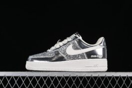 AF2406-010-AIR FORCE 1 07 LOW TIME IMPRINT WHITE/SILVER-WOMAN:36-39-MAN:40-45