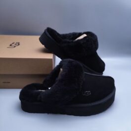 UGG sheepskin and fur half-slippers Official website mainly promotes 2550 thick-soled slippers Black Color: black gray chestnut dusk pink Size: 36-41