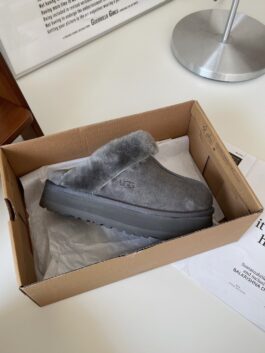 UGG sheepskin fur integrated snow boots 2550 gray thick sole casual slippers in stock 36-40 sizes