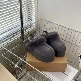 UGG sheepskin and fur half slippers Official website main push 3474 5-layer 5 cm thick-soled slippers Color: black