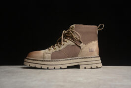[CAT KHAKI/GREY]-[MAN:39-44]