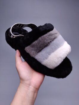 UGG sheepskin fur slippers 1095119 indoor slippers velvet ? ye ? contrast color sandals ? black spot