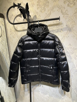 Moncler sz1-6 26yr254
