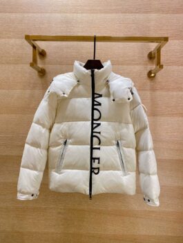 Moncler Winter Down Jacket SIZE S-XXL Placket LOGO