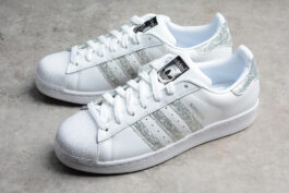 [S76923]-[AD SUPERSTAR WHITE METALLIC SILVER GLITTER BLACK]-[WOMAN:36-39 1/3]-[MAN:40-44]-[OG00124]