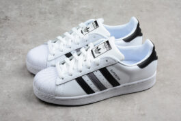 [BB2244]-[AD SUPERSTAR FTWR WHITE/CORE BLACK/TRACE GREY S17]-[WOMAN:36-39 1/3]-[MAN:40-44]-[OG00124]
