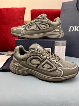 DIOR B30 Sneakers - Fashionable Sports Shoes for Modern Couples