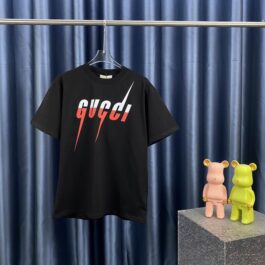 Gucci Logo Print T-Shirt ¨C Classic Designer Tee for Men