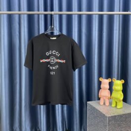 Iconic Gucci Logo Print T-Shirt ¨C Stylish Men¡¯s Streetwear Top