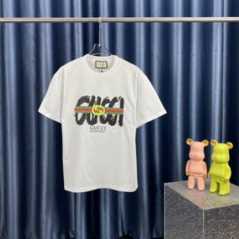 Designer-Inspired Gucci Graphic T-Shirt ¨C Stylish Casual Wear